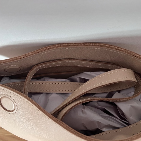 Portland Leather Large KOALA in Moonflower *NEW* w/ wallet - Picture 4 of 11